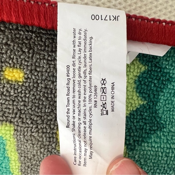 Melissa & Doug Around the Town Play Mat, 35x39 - Picture 5 of 6